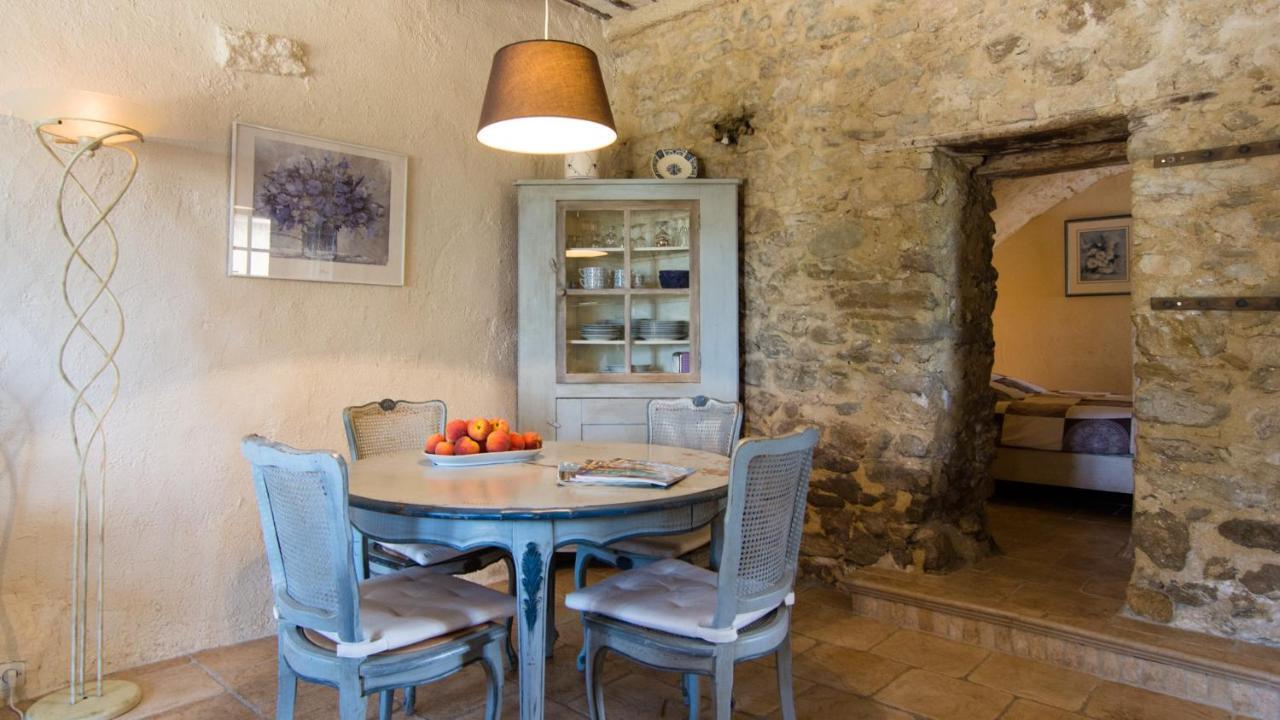 La Petite Grande Apartment Lurs Luaran gambar
