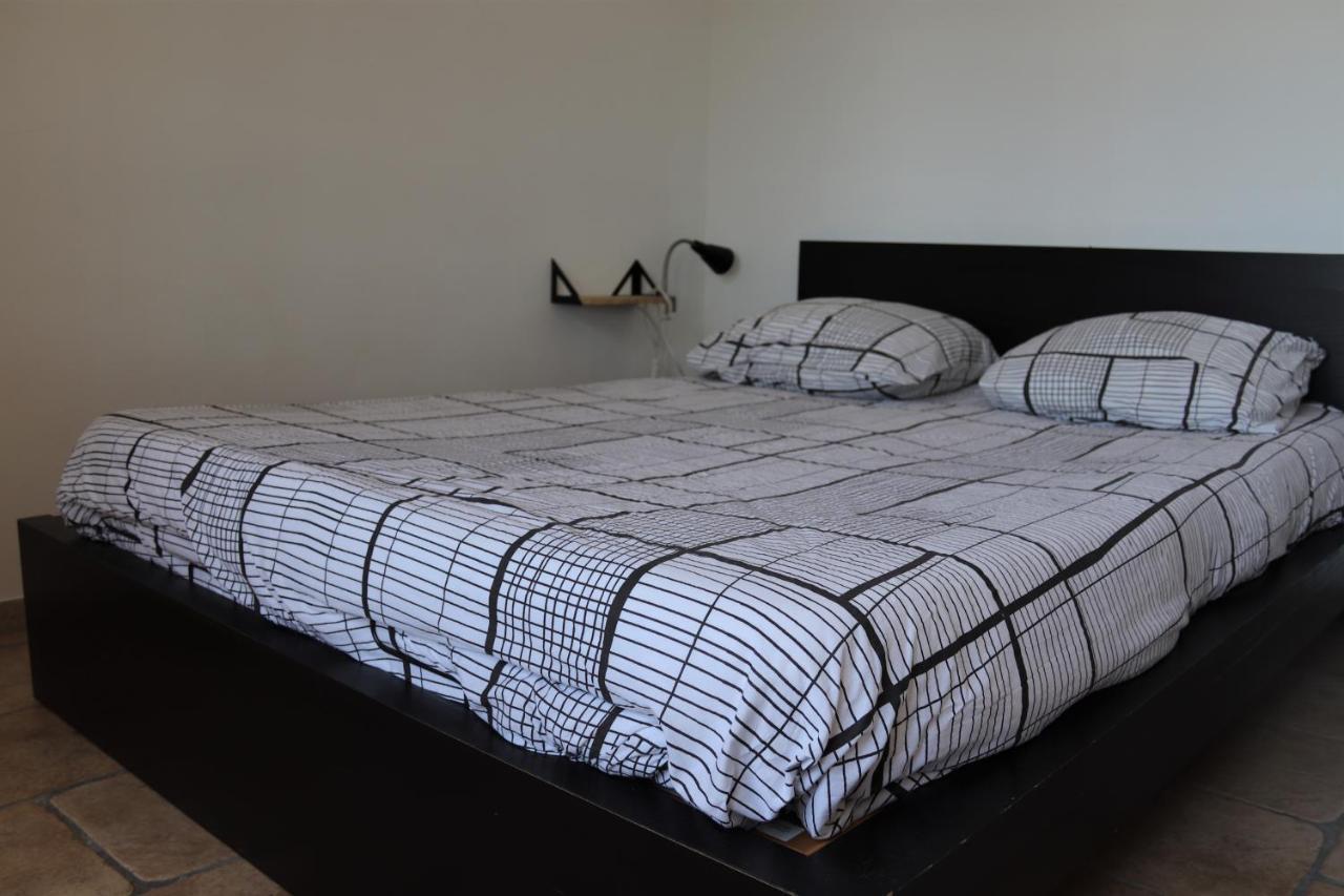 La Petite Grande Apartment Lurs Luaran gambar